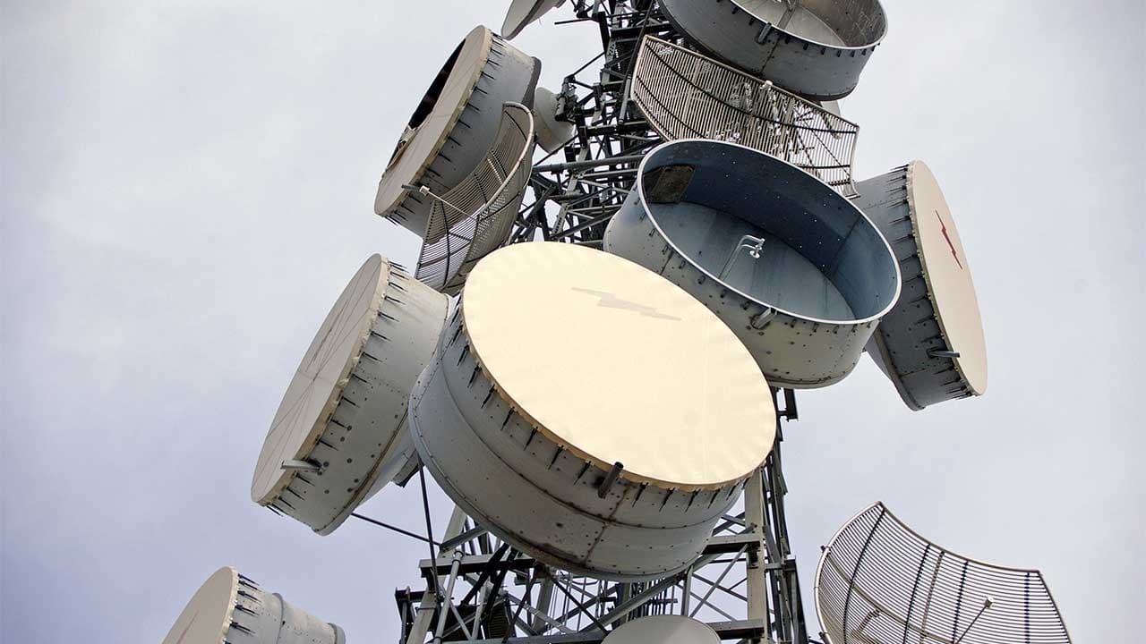 Image of a mast